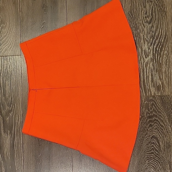 ❤️ NWOT! J CREW FLUTED MINI SKIRT IN DOUBLE CREPE, 4 (27) - Picture 6 of 6